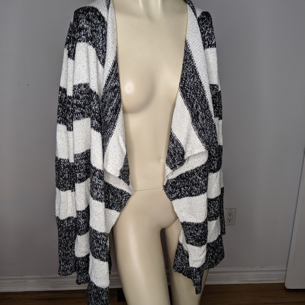 Torrid - sweater wrap